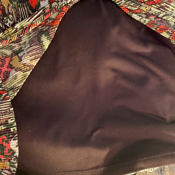 Nice Sag Harbor size 1X accordion, pleated top - Picture 7 of 11